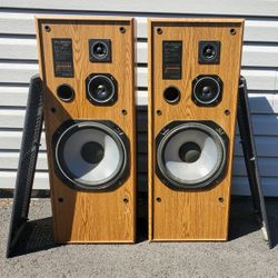 ONKYO S-37 TOWER FLOOR SPEAKERS! SOUND AMAZING!