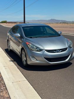 2012 Hyundai Elantra