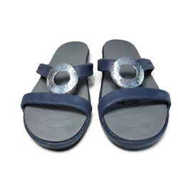 Crocs Sanrah Hammered Circle Slide Sandal Women's Size 6 Navy Gray Silver Circle
