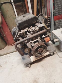 Kohler 20hp motor . Electric start