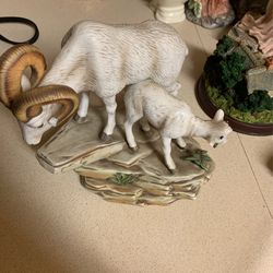 Rams Porcelain 