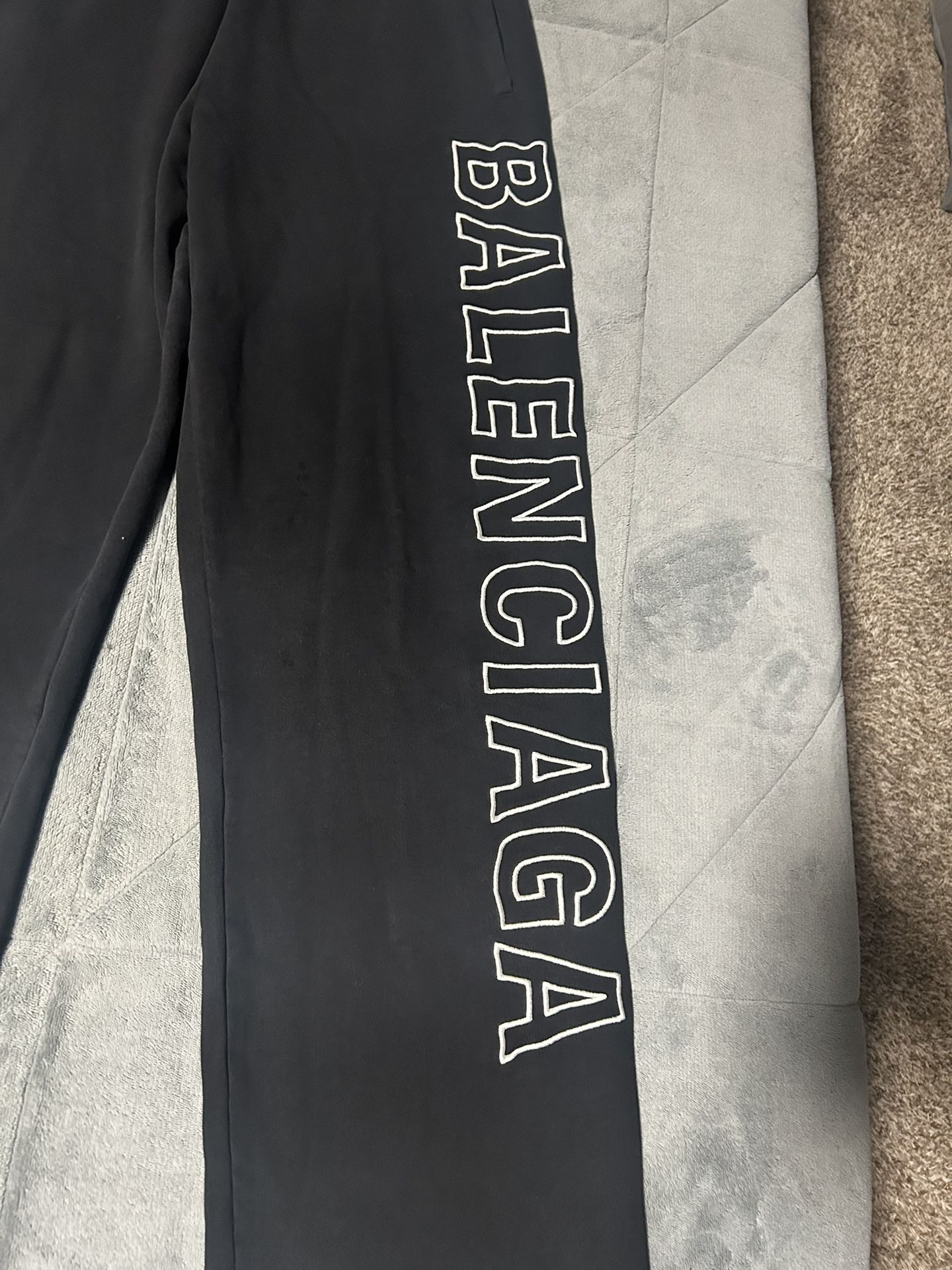 Balenciaga Sweatpants Men s clothing