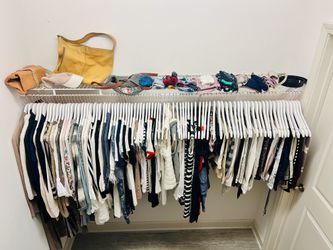 Women’s Clothing Bundle Of 109(!) Items, Sizes XS/S.