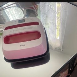 Cricut 