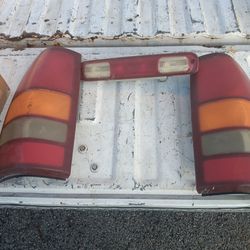 Tail-Lights From An 02 GMC Seirra 1500 Extended Cab. 