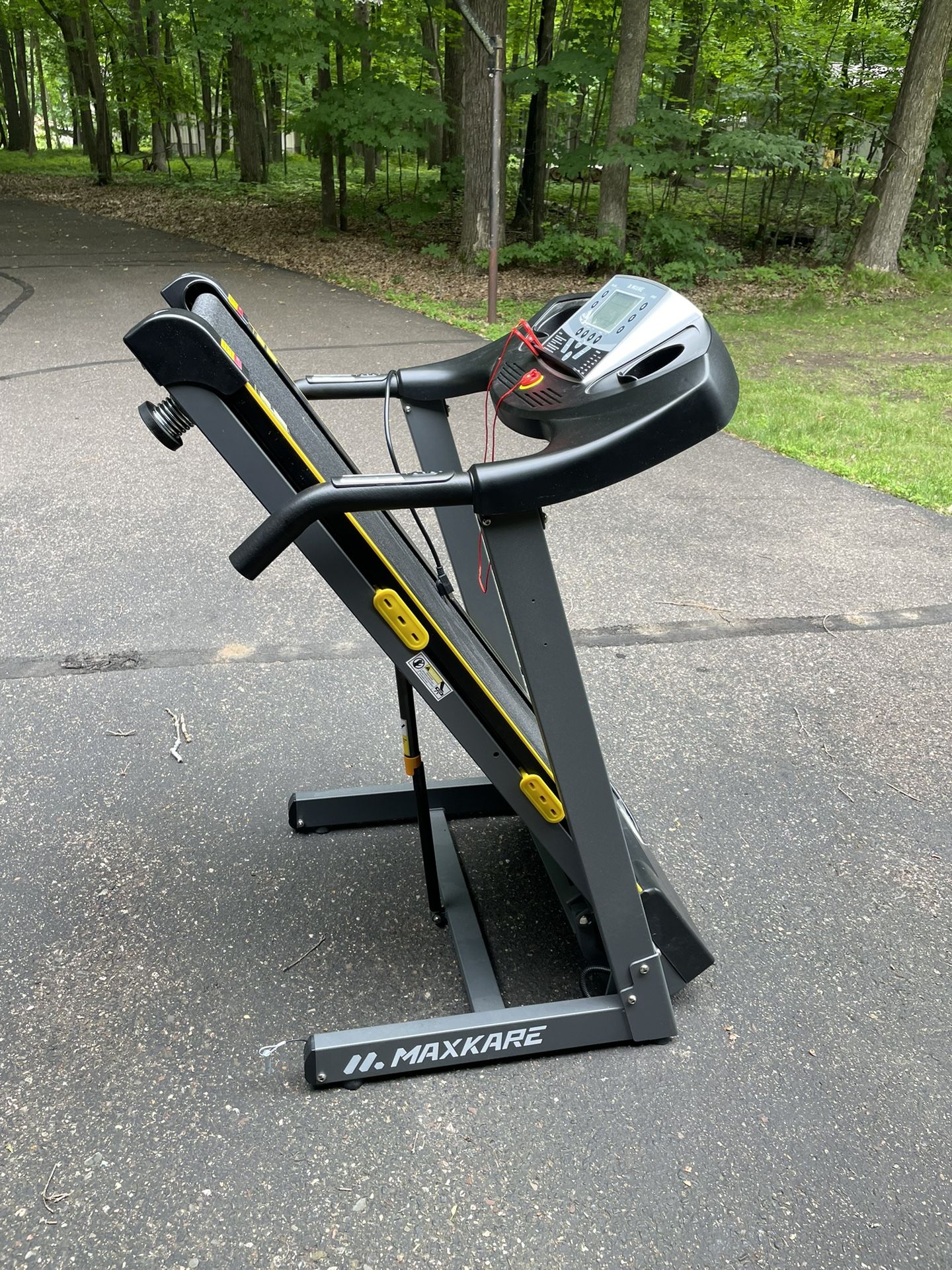 Inclined Treadmill