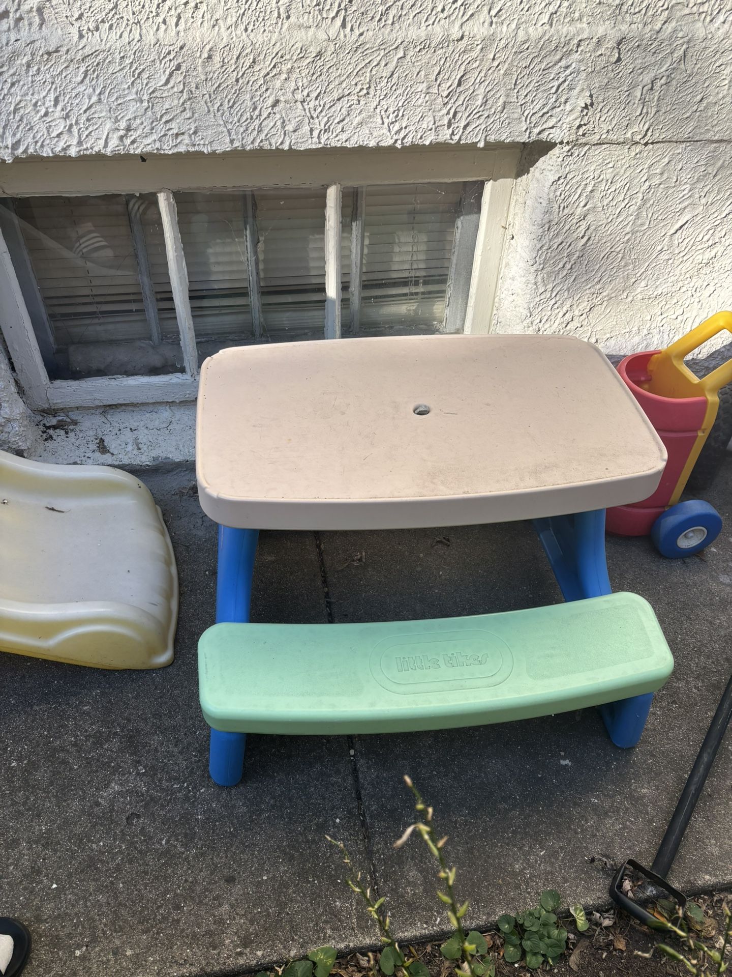 Little Tikes Play Table 