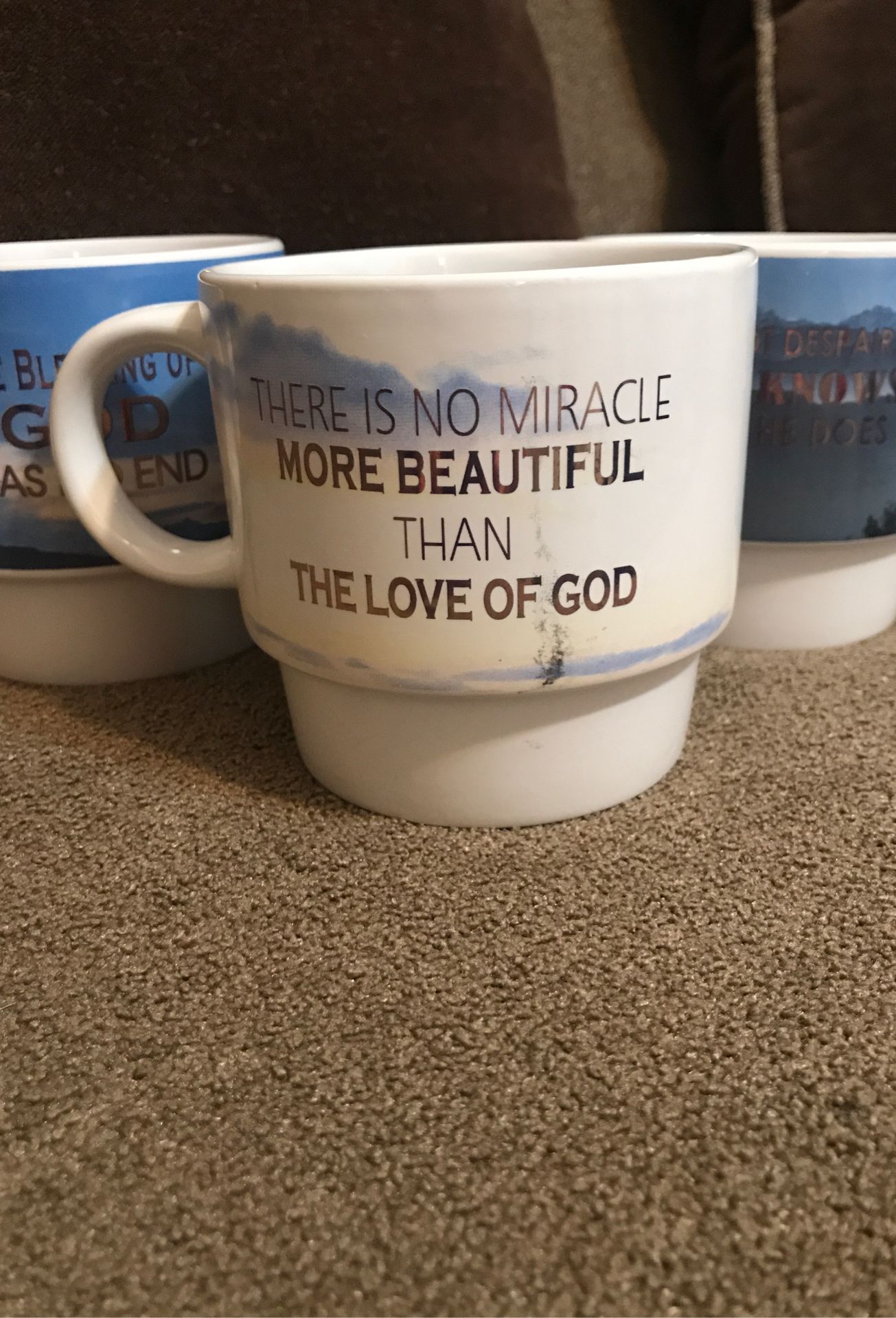 Free/Gratis coffe mugs