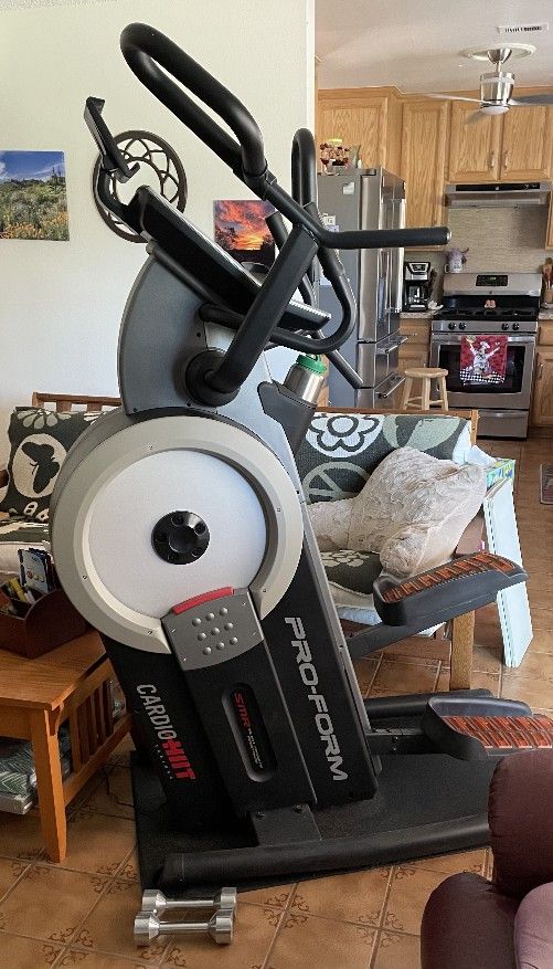 Pro Form Carsio HIIT Elliptical