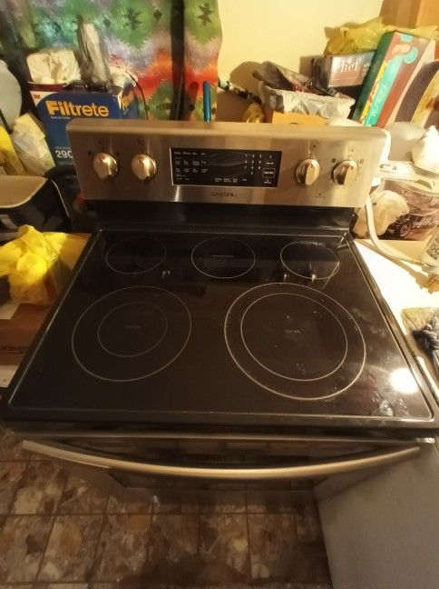 Electric Samsung Stove 