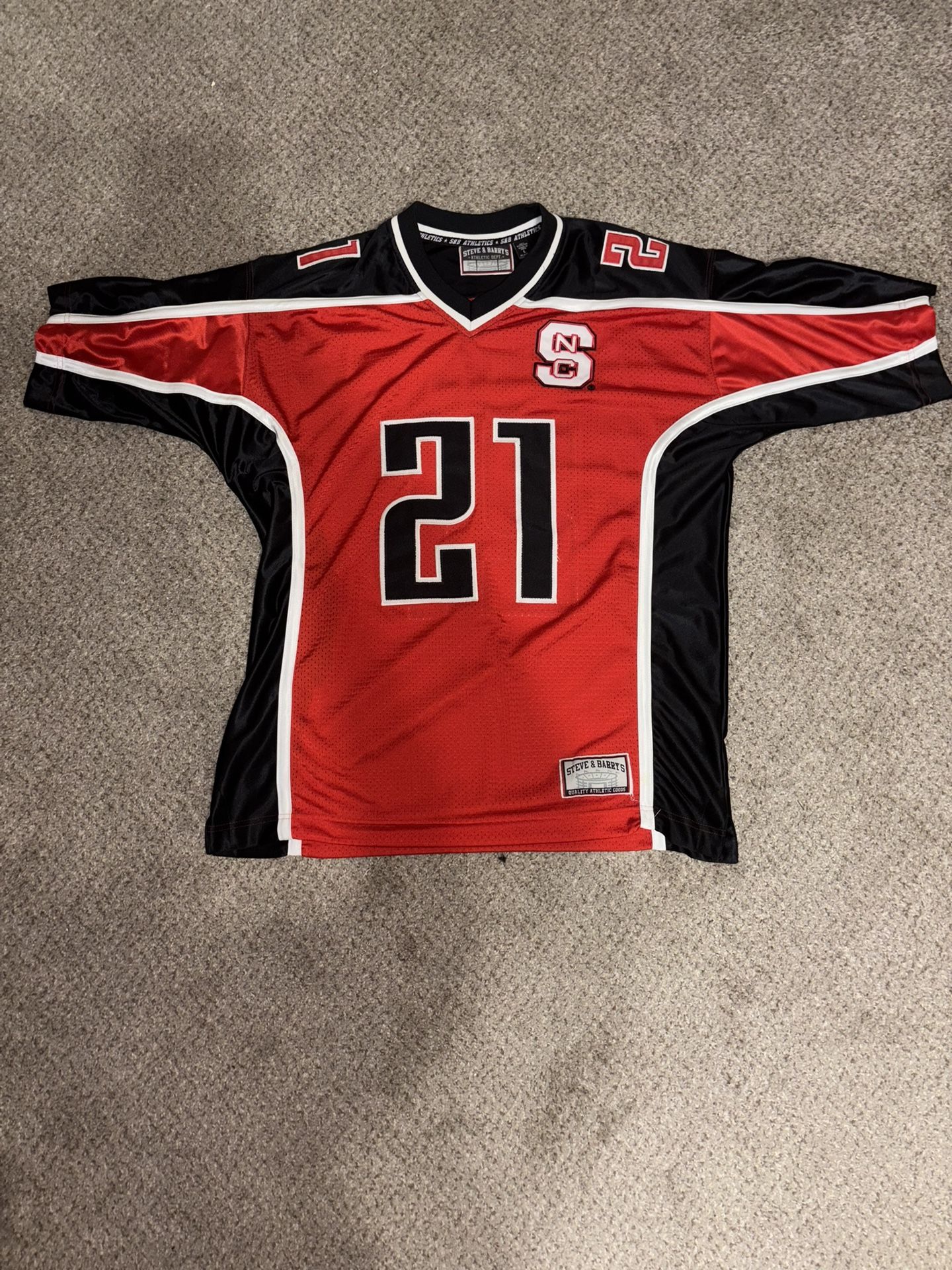 Vintage NC State Wolfpack Football Jersey #21 Steve And Barry’s Athletic Dept.