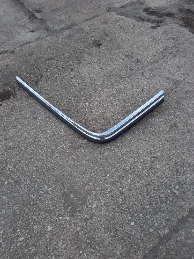 Vintage Mercedes Rear Bumper W116