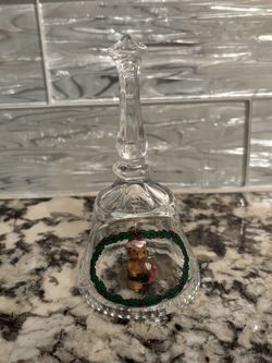 Christmas Wreath Crystal Ball W/Teddy Bear