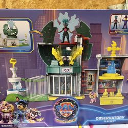 PAW Patrol: The Mighty Movie, Observatory Playset with 3 Action Figures for Kids Ages 3+