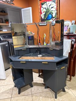 Dark Gray Vanity Desk with Tri-Fold Mirror