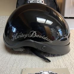 Beautiful women’s Harley Davidson motorcycle helmet