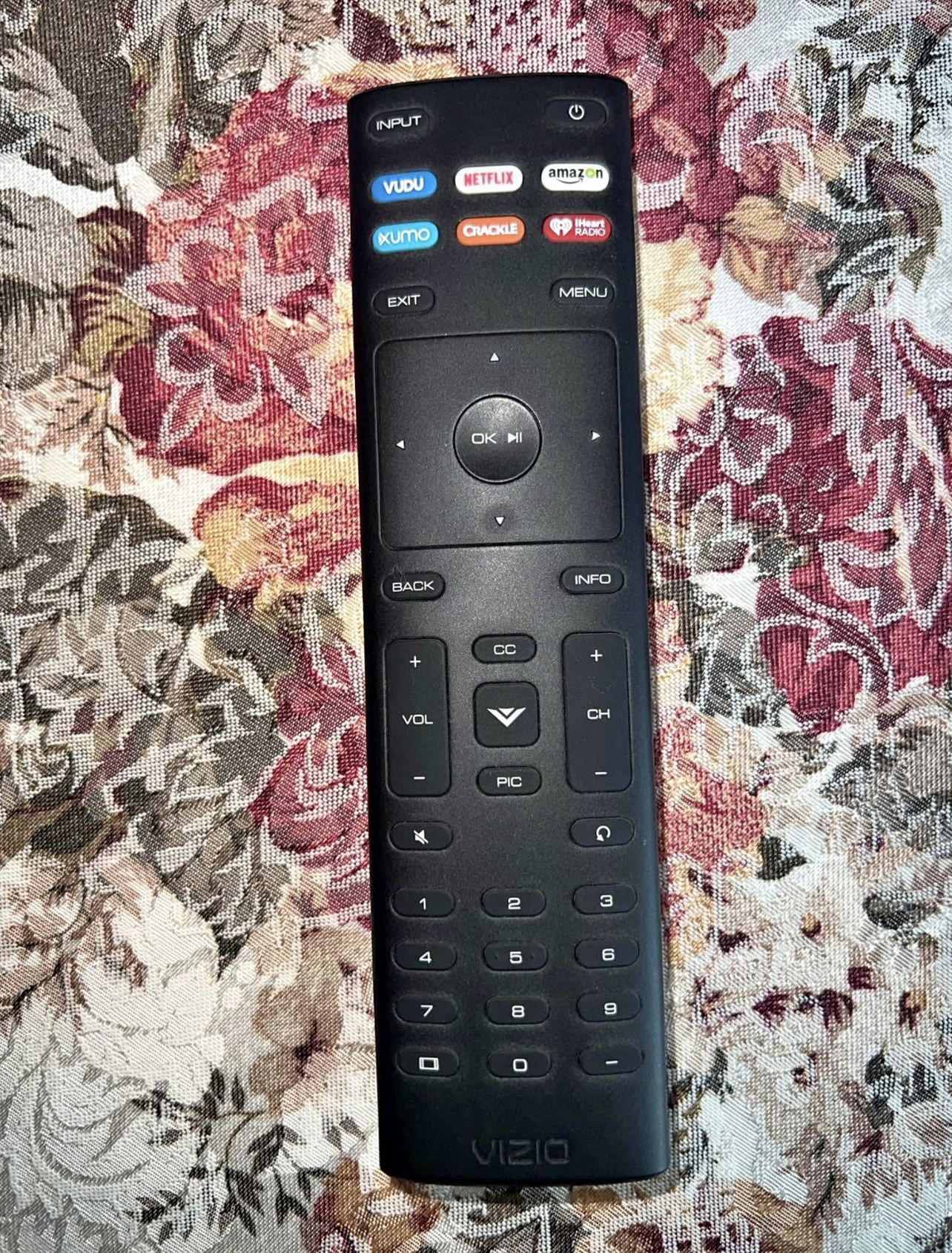 VIZIO D-series 40” Smart TV