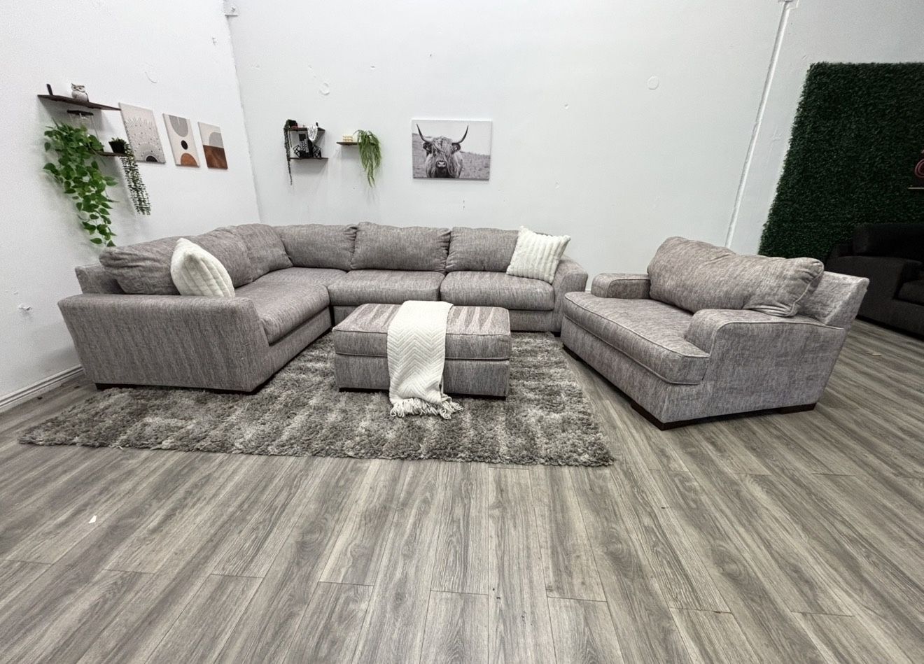 Cream Sectional Couch - Free Delivery 