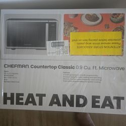 Brand New Chefman Countertop Microwave (In Box)