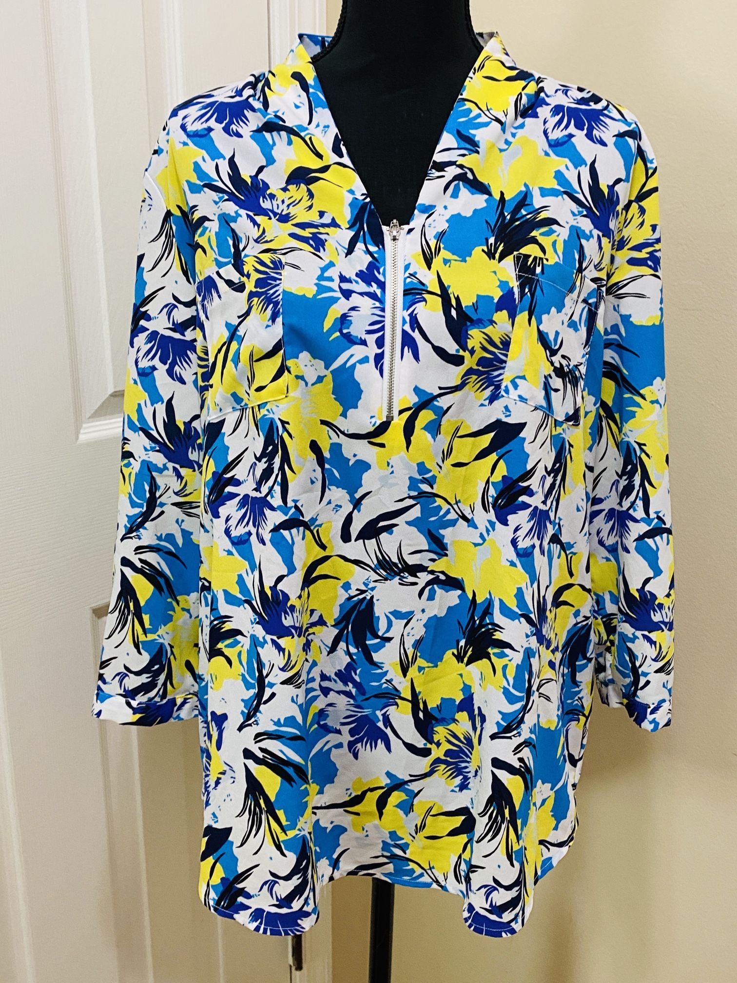JACLYN SMITH COLLECTION Size XL 3/4 Sleeve Zip-Front Bright Colors Blue/Yellow