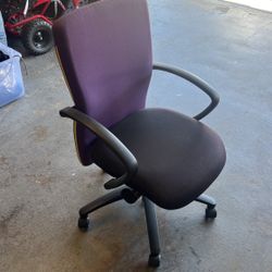 Purple Rolling Chair 