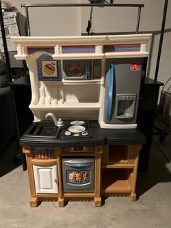 Kitchen play house