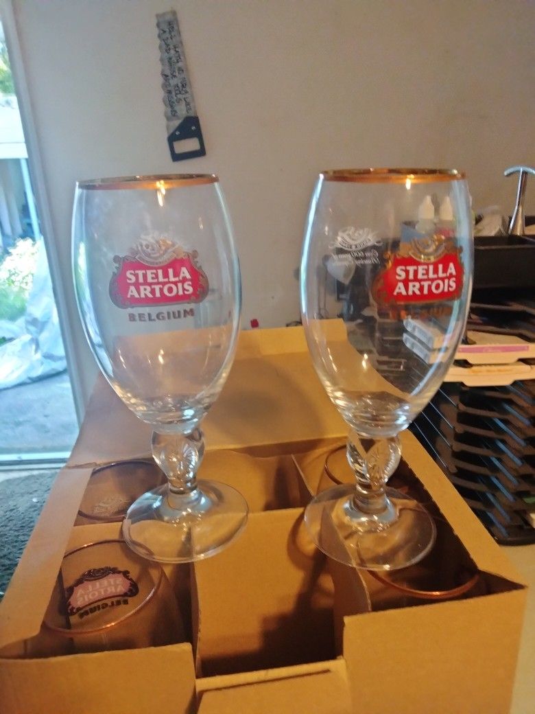 24 Gold Rim STELLA ATROIS Glasses