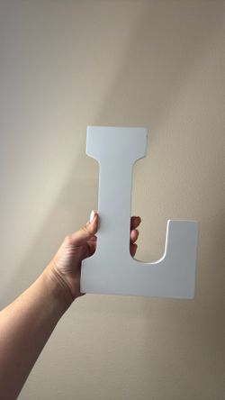 Big Letter L Wall Decor – Great Condition