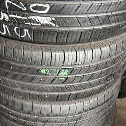 215/55/17 Michelin tires🔥