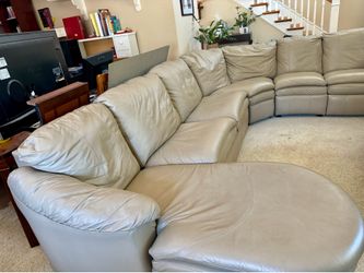 Sectional Couch Genuine Leather Recliner Pull-Out Bed