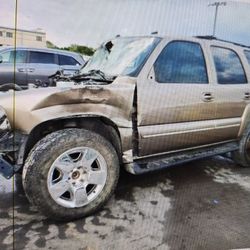 FOR PARTS A 2003 CHEVY TAHOE 5.3 ENGINE RWD 4L60 TRANS 