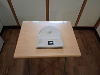 Men's new balances winter beanie tan brand new