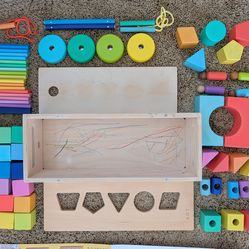 Lovevery The Block Set