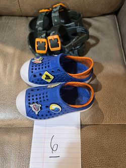 Bundled LOT of toddler shoes