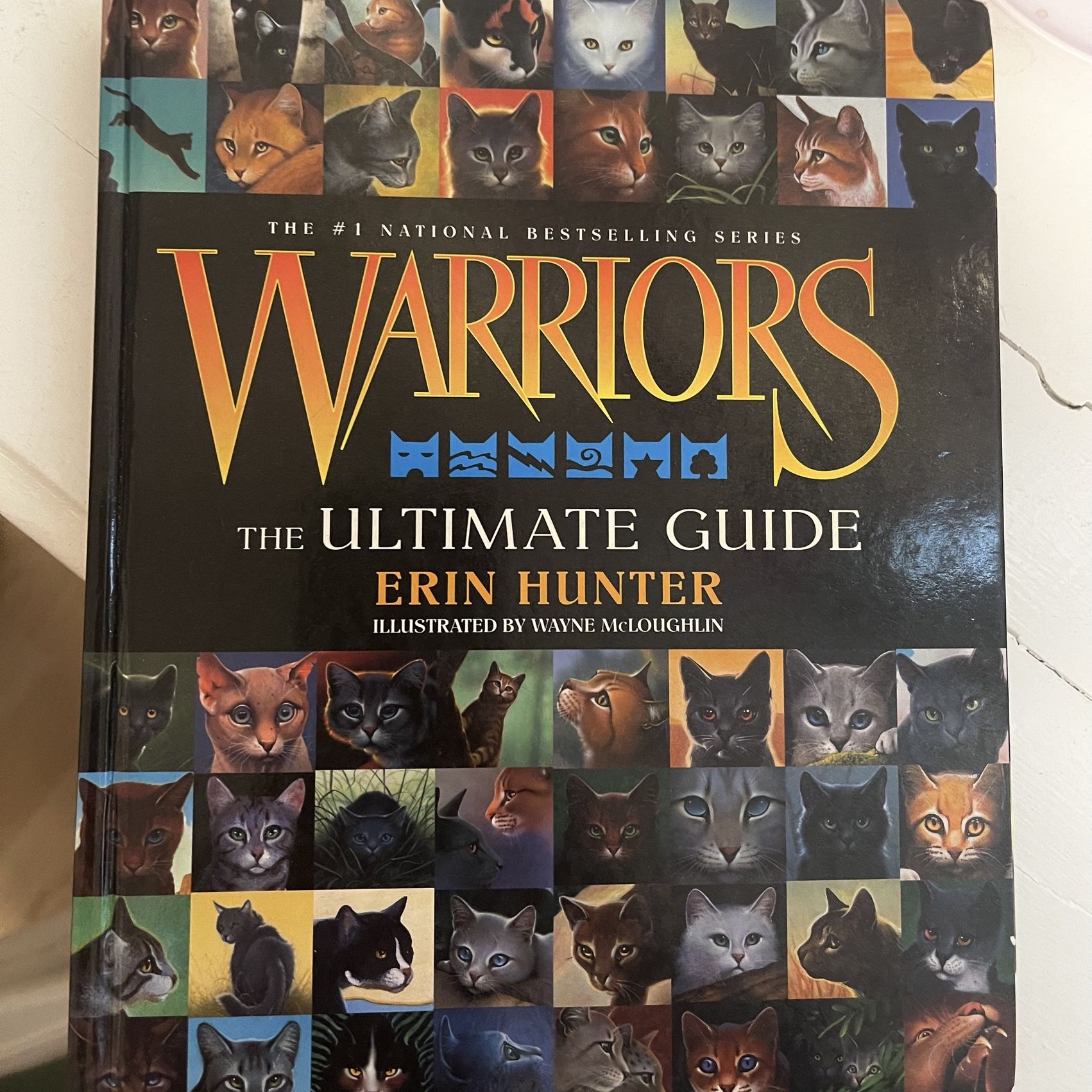 Warriors: The Ultimate Guide: Updated and by Hunter, Erin