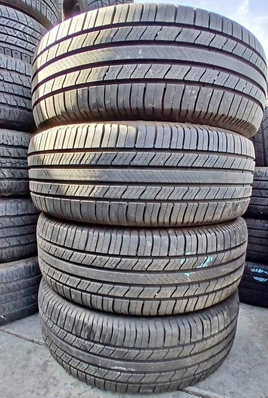 225 65 17 Michelin Tires Con 80% De Vida Las 4tires ⚡️✅️⚡️