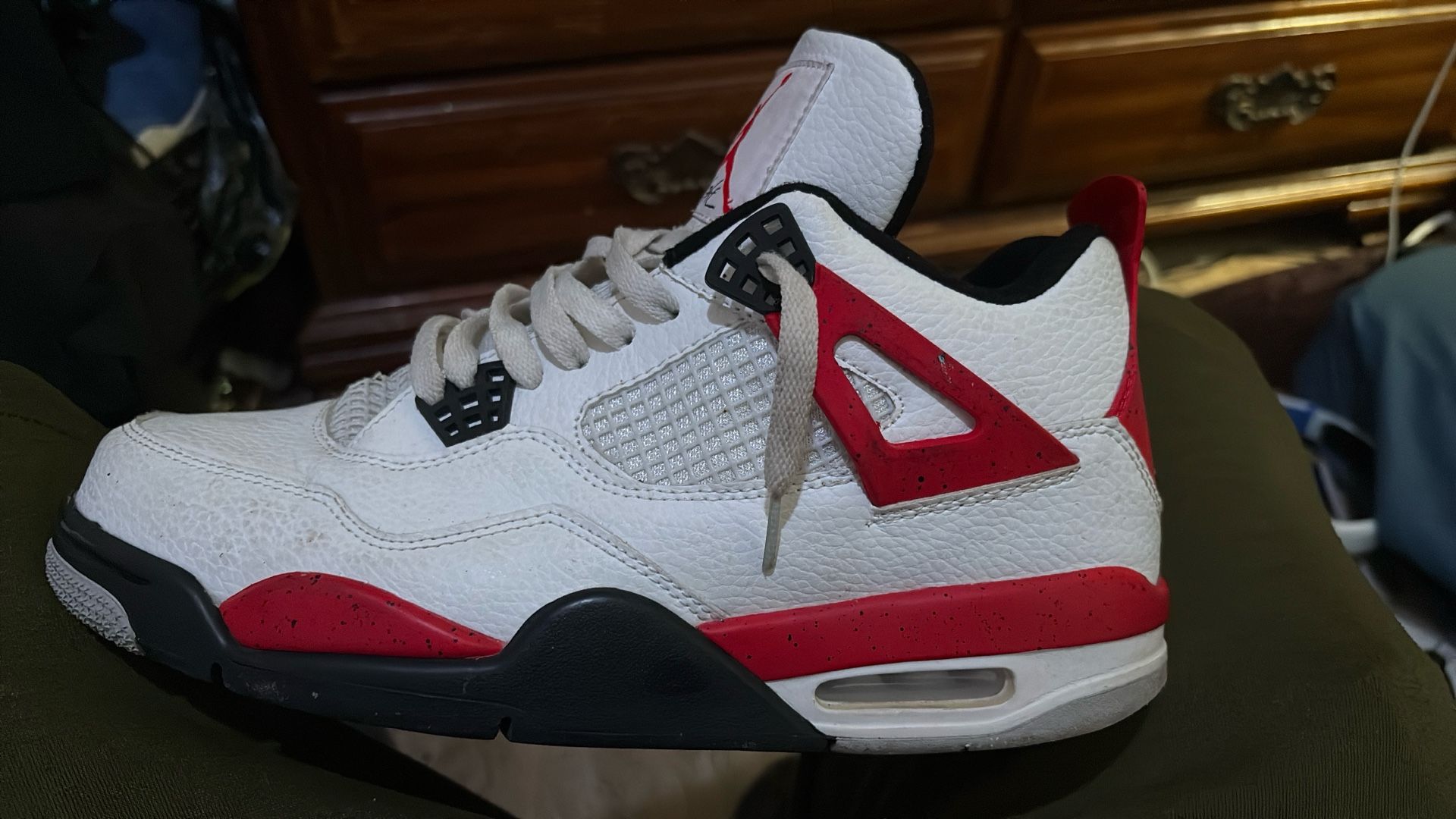 Red Cement 4s