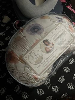 Nursing pillow