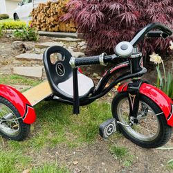 Kids tricycle