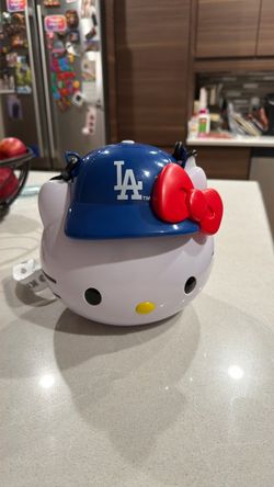 Dodgers Hello kitty popcorn bucket