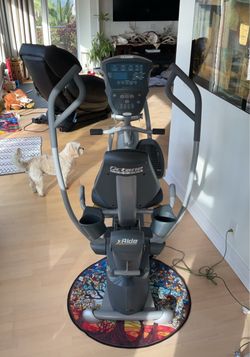 Octane Fitness xRide Seated Elliptical