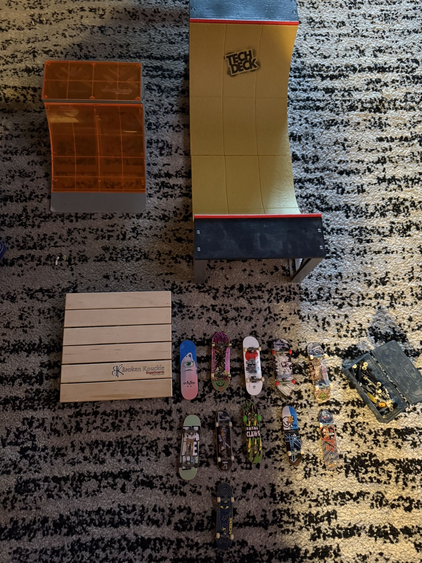 Tech Deck Ultimate Half-Pipe Ramp & Finger Boards