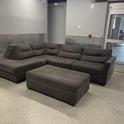 Sectional Sofa 