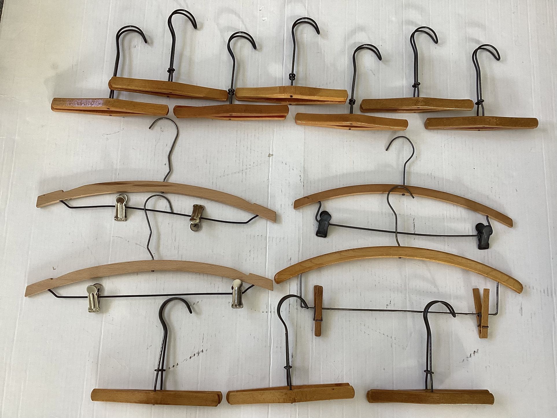 14 Vtg. Wooden Pants Skirts Trousers Hangers Clip + Primitive Clamps Early - Mid 1900s