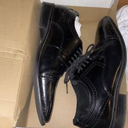 Stacy Adams Black Dressing Shoes 