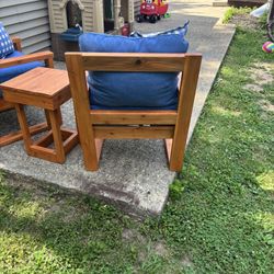 Outdoor Cedar Chairs And Table