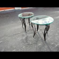 ✨ Chic Glass Accent Tables 🥰 Set of 2 ✨