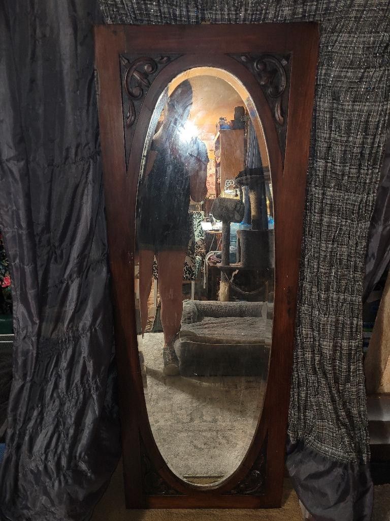 ANTIQUE MIRROR