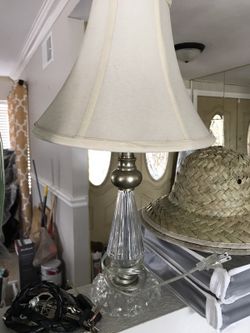 Table lamp