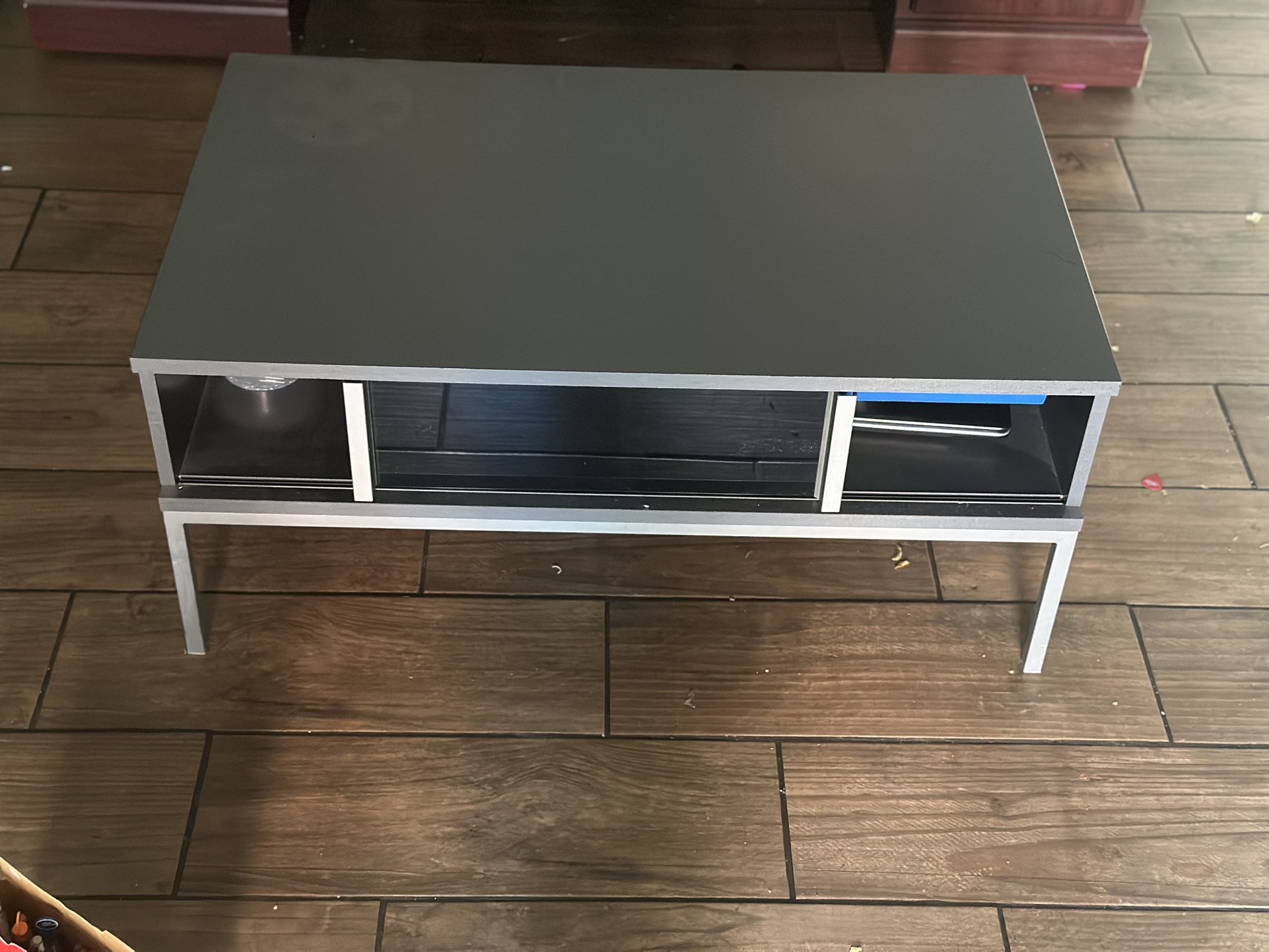 Little Tv Console Stand With Storage